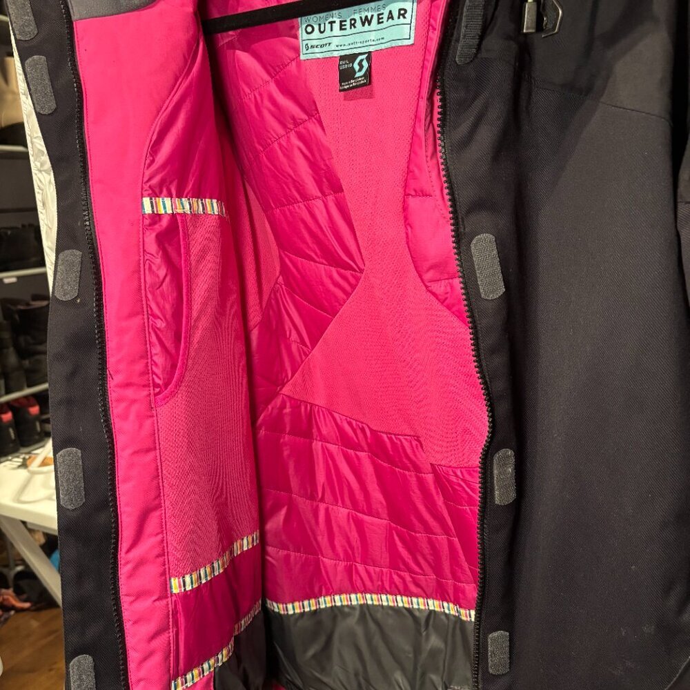 Scott Ski/Snowboard Women’s Winter Active Jacket Black/Pink Size 8-10 - Picture 6 of 11